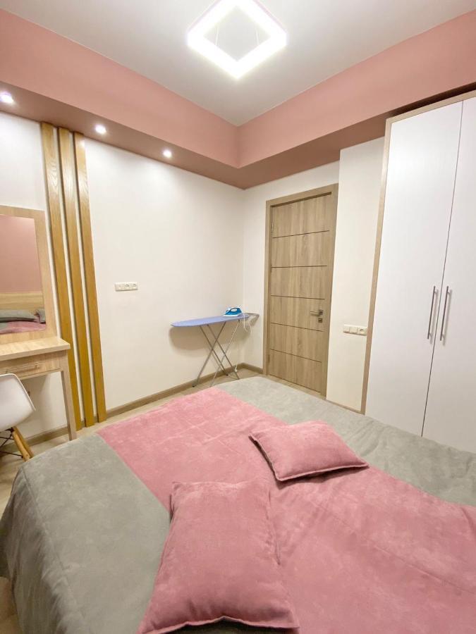 Luxury Apartment, New Building, Centre เยเรวาน ภายนอก รูปภาพ