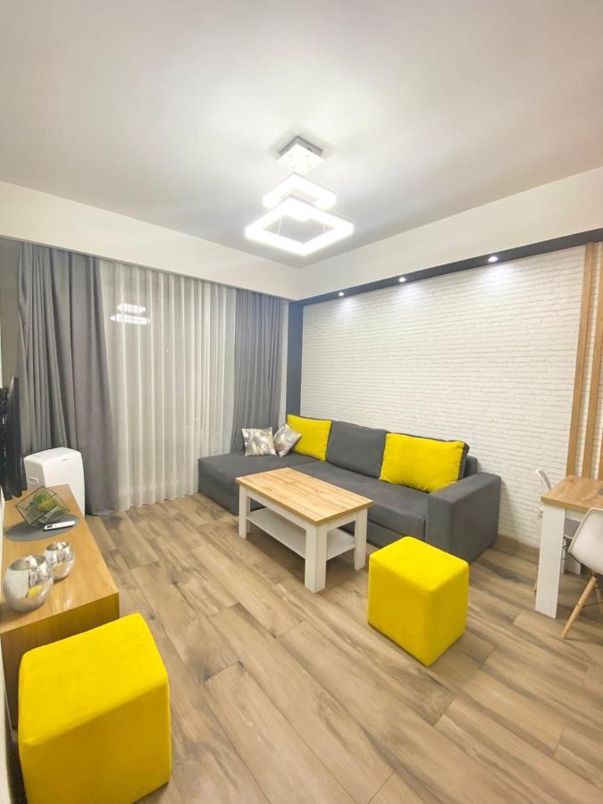 Luxury Apartment, New Building, Centre เยเรวาน ภายนอก รูปภาพ